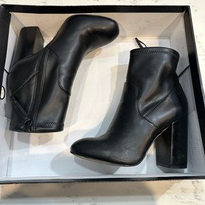 Rebecca Minkoff bojana black booties size 7